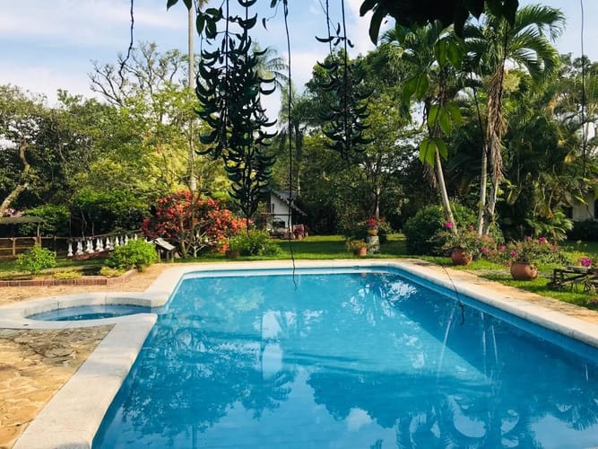 Casa de 6 alcobas en venta en Pance, Cali, 560 m² · foto 3 de 24