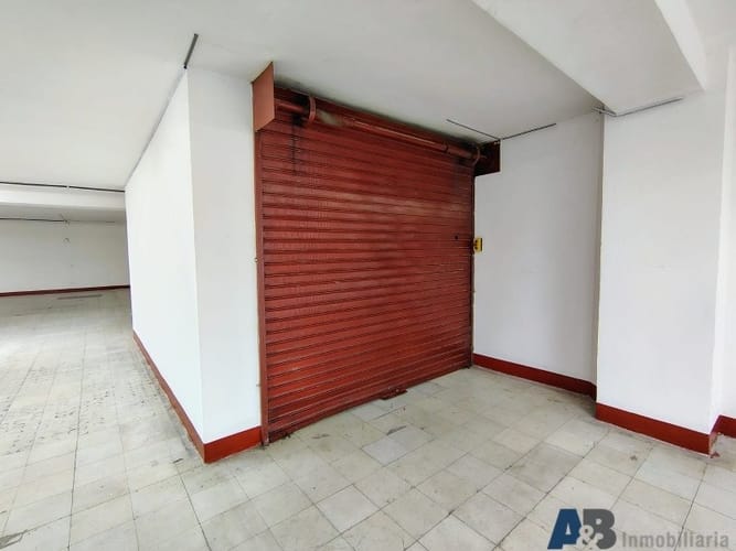 Bodega en arriendo en Caribe, Medellín, 530 m² · foto 4 de 21