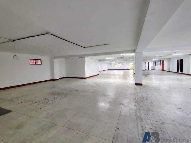 Bodega en arriendo en Caribe, Medellín, 530 m² · foto 7 de 21