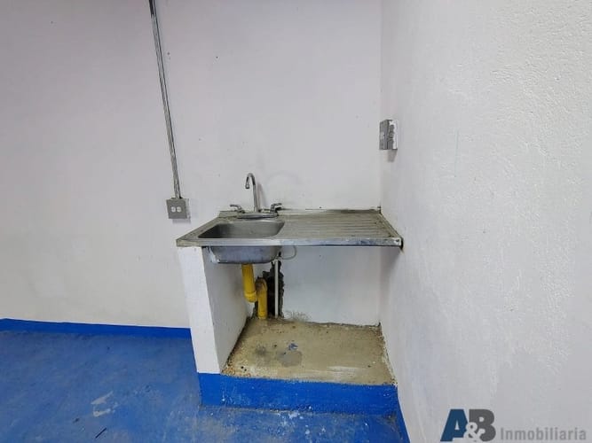 Bodega en arriendo en Centro, Bello, 350 m² · foto 12 de 13