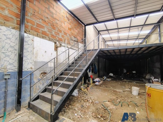 Bodega en arriendo en Santa Catalina, La Estrella, 290 m² · foto 6 de 16