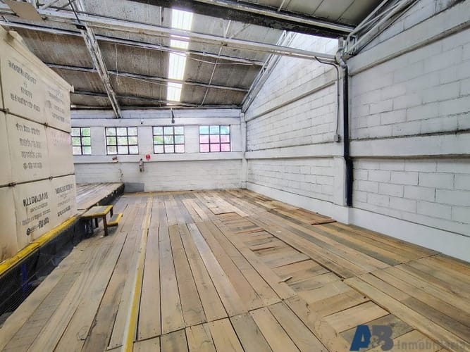 Bodega en arriendo en San Agustin Suramerica, La Estrella, 356 m² · foto 8 de 18
