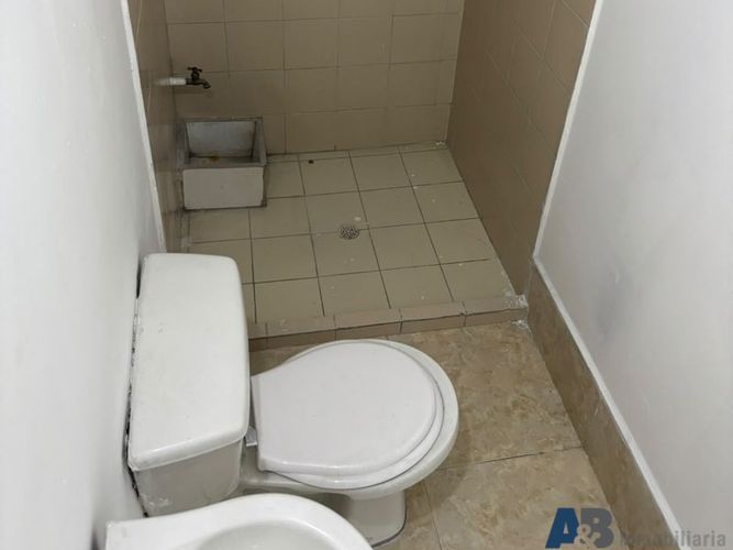Local en arriendo en Calasanz, Medellín, 25 m² · foto 4 de 4