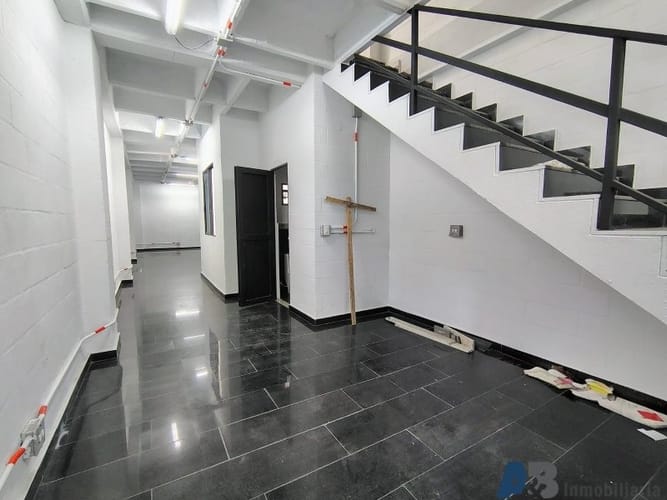 Bodega en arriendo en Trinidad, Medellín, 360 m² · foto 5 de 18