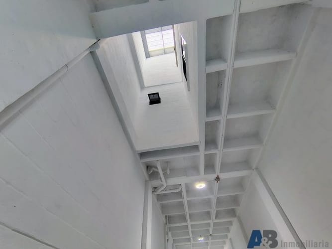 Bodega en arriendo en Trinidad, Medellín, 360 m² · foto 6 de 18