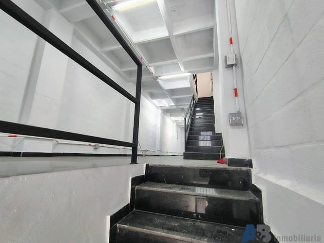 Bodega en arriendo en Trinidad, Medellín, 360 m² · foto 7 de 18