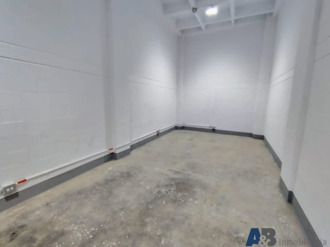 Bodega en arriendo en Trinidad, Medellín, 360 m² · foto 10 de 18