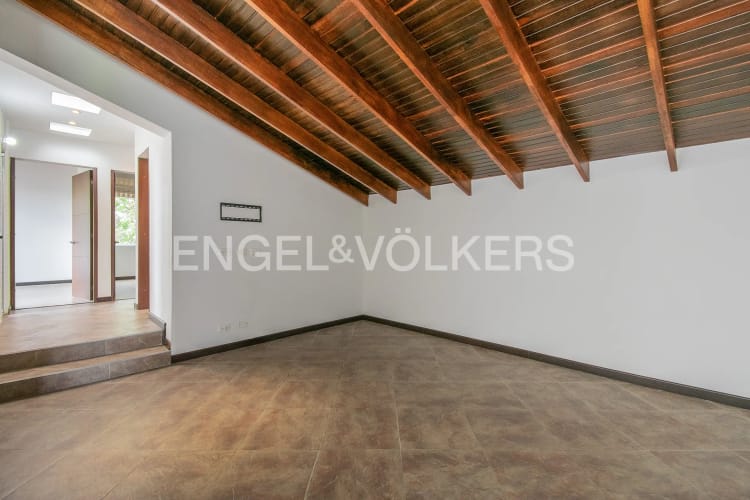 Casa de 7 alcobas en venta en La Leonor Sector Fagua, Chía, 475 m² · foto 6 de 20