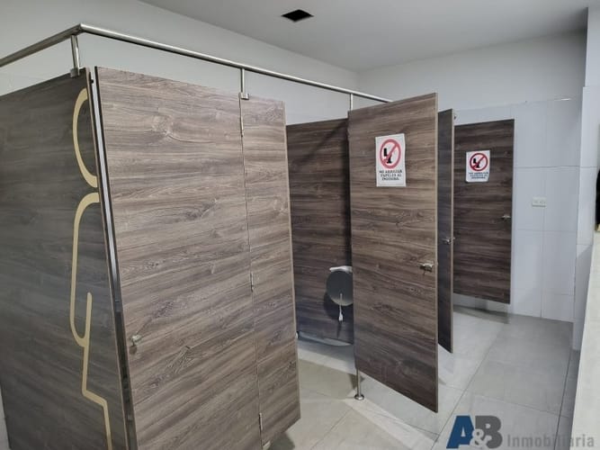 Local en arriendo en San Joaquin, Medellín, 650 m² · foto 20 de 21