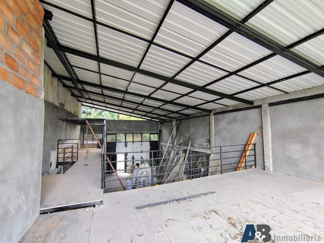 Bodega en arriendo en El Convento, Copacabana, 250 m² · foto 11 de 18