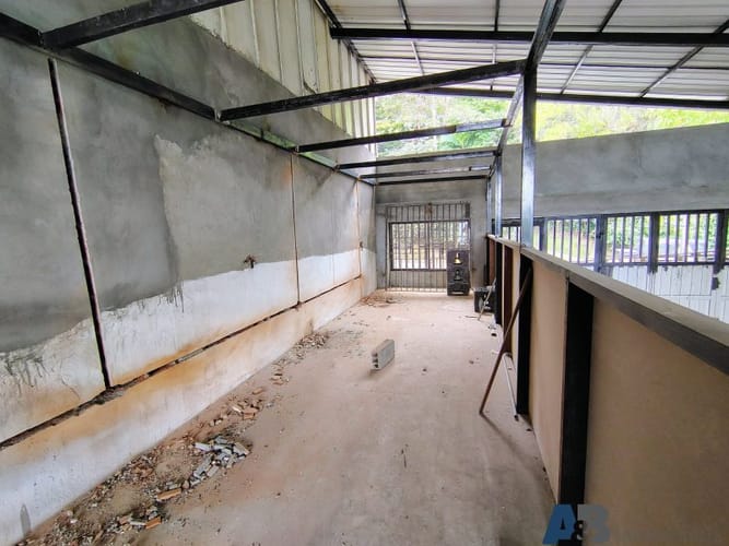 Bodega en arriendo en El Convento, Copacabana, 250 m² · foto 15 de 18
