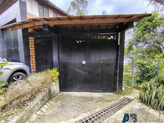 Bodega en arriendo en El Convento, Copacabana, 500 m² · foto 2 de 8