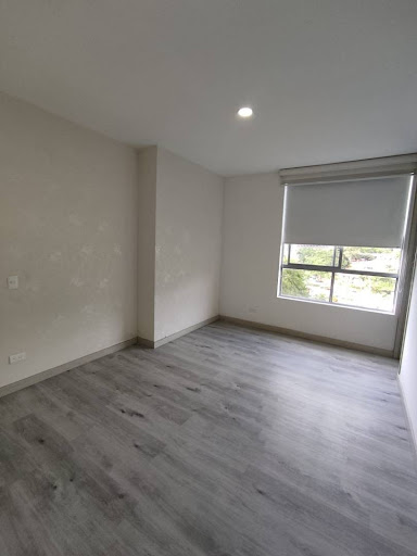 Apartamento en arriendo en Loma Del Escobero, Envigado · foto 7 de 16