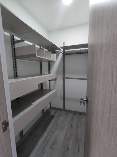 Apartamento en arriendo en Loma Del Escobero, Envigado · foto 8 de 16