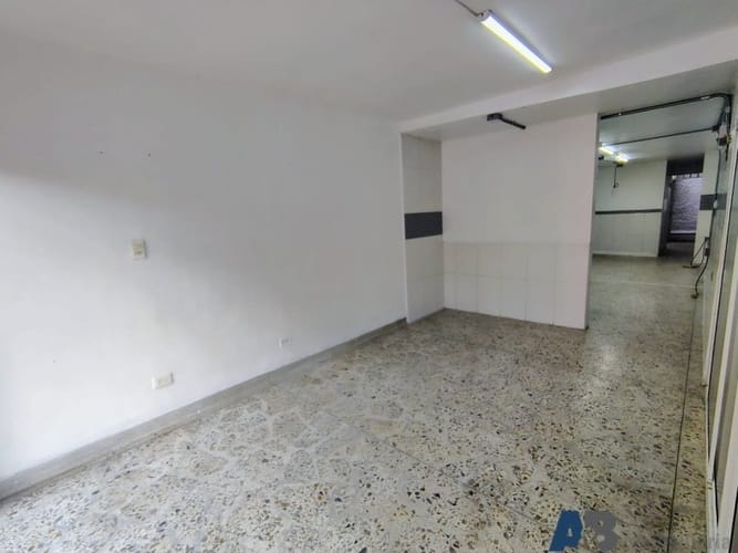 Local en arriendo en El Velódromo, Medellín, 70 m² · foto 5 de 11