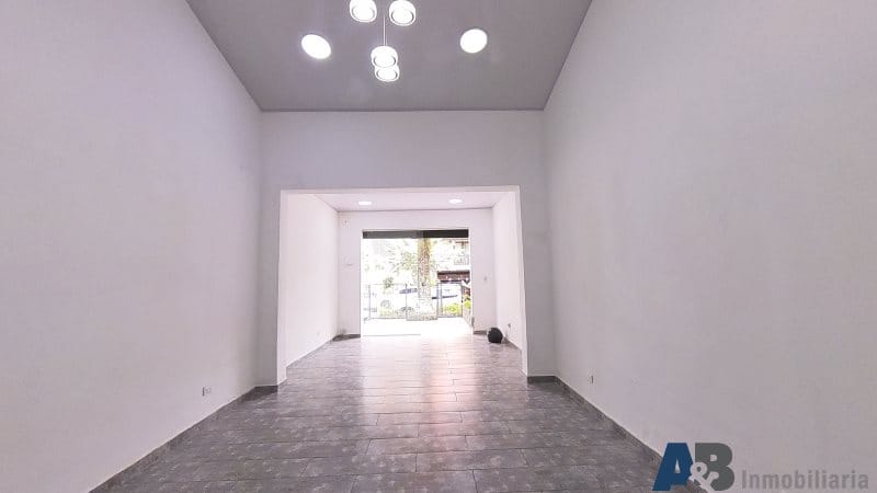 Local en arriendo en La Floresta, Medellín, 50 m² · foto 7 de 9