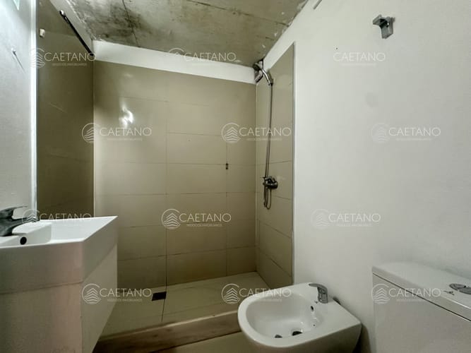 Venta apto. 2 dormitorios. Disponible en alquiler anual · Photo 8