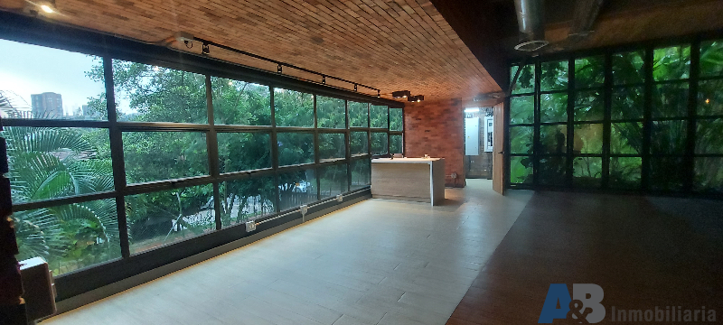 Apartamento en venta en El Poblado, Medellín · foto 4 de 12