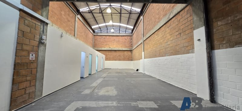 Bodega en arriendo en Aeropuerto, Rionegro, 405 m² · foto 12 de 13