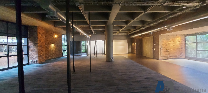 Apartamento en venta en El Poblado, Medellín · foto 6 de 12