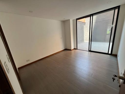 Apartamento de 3 alcobas en arriendo en Conquistadores, Medellín, 150 m² · foto 14 de 22