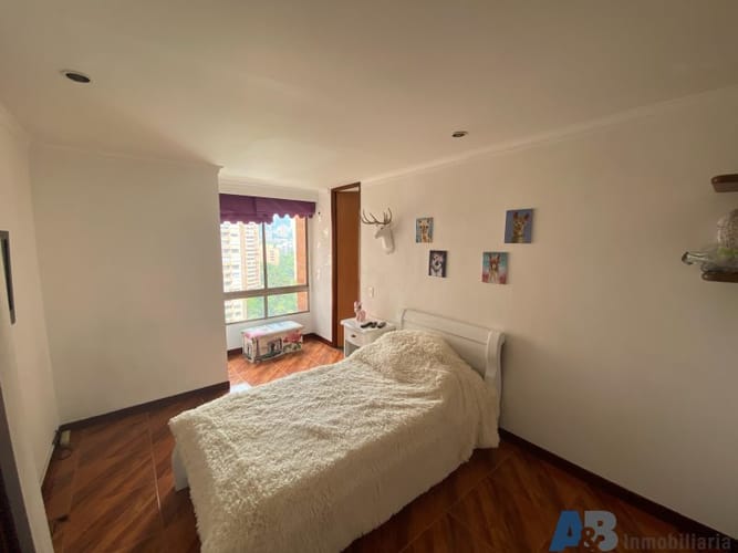 Apartamento de 3 alcobas en venta en Alejandría, Medellín, 145 m² · foto 12 de 16