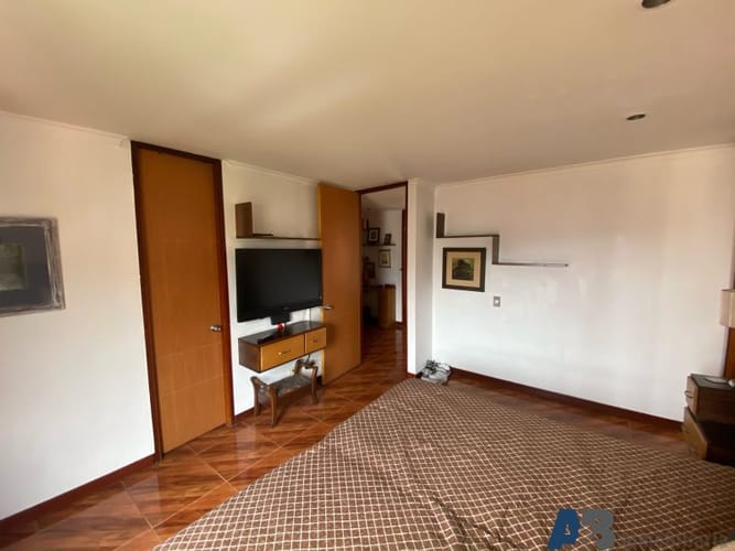 Apartamento de 3 alcobas en venta en Alejandría, Medellín, 145 m² · foto 14 de 16