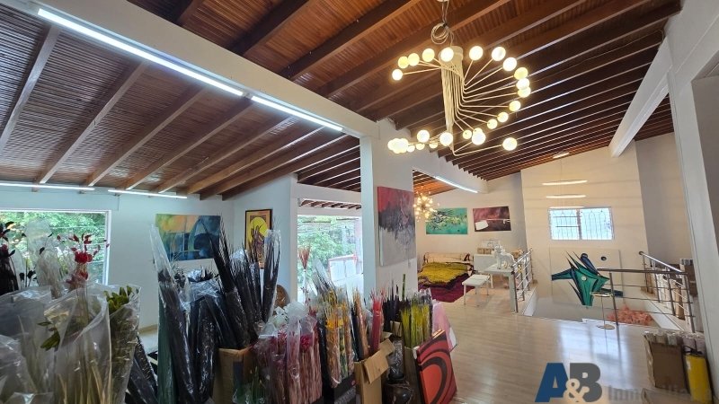 Casa en arriendo en El Poblado, Medellín · foto 19 de 24