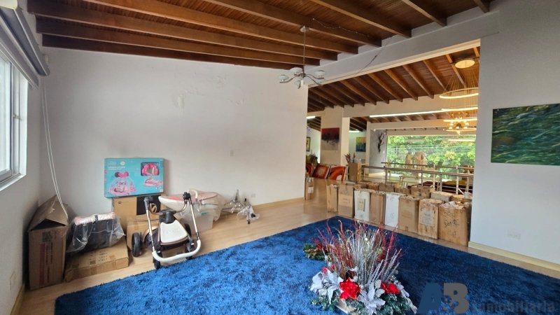 Casa en arriendo en El Poblado, Medellín · foto 20 de 24