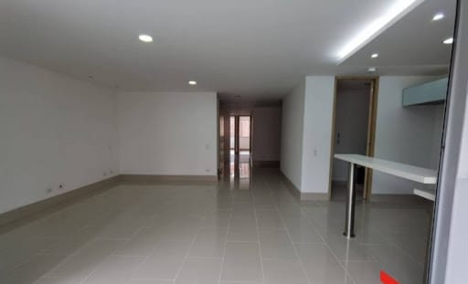 Apartamento de 3 alcobas en arriendo en Zuñiga, Envigado, 128 m² · foto 2 de 23