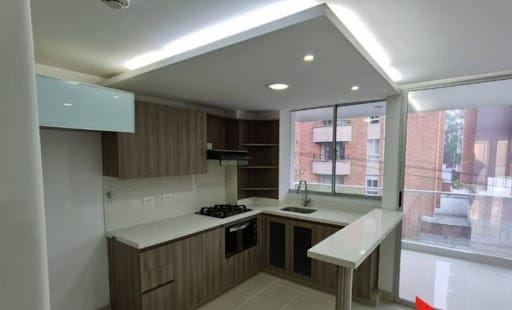 Apartamento de 3 alcobas en arriendo en Zuñiga, Envigado, 128 m² · foto 4 de 23