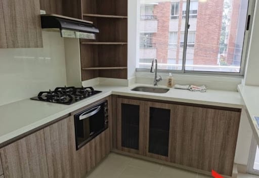 Apartamento de 3 alcobas en arriendo en Zuñiga, Envigado, 128 m² · foto 5 de 23
