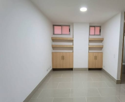Apartamento de 3 alcobas en arriendo en Zuñiga, Envigado, 128 m² · foto 10 de 23