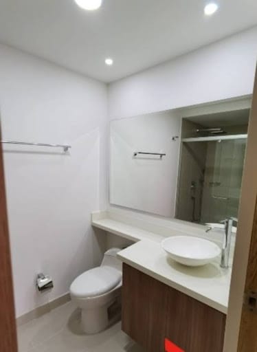 Apartamento de 3 alcobas en arriendo en Zuñiga, Envigado, 128 m² · foto 13 de 23