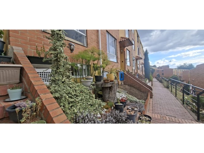 Casa de 3 alcobas en venta en Suba Urbano, Bogotá, 98 m² · foto 22 de 24