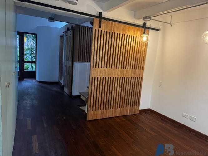 Casa de 2 alcobas en venta en Las Lomas, Medellín, 90 m² · foto 2 de 15