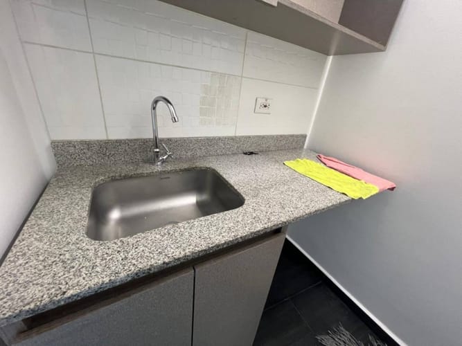 Oficina en arriendo en La Aguacatala, Medellín, 114 m² · foto 2 de 13