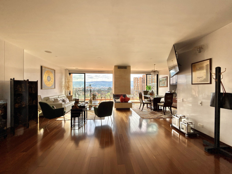 Apartamento en venta en Gratamira, Bogotá · foto 4 de 24