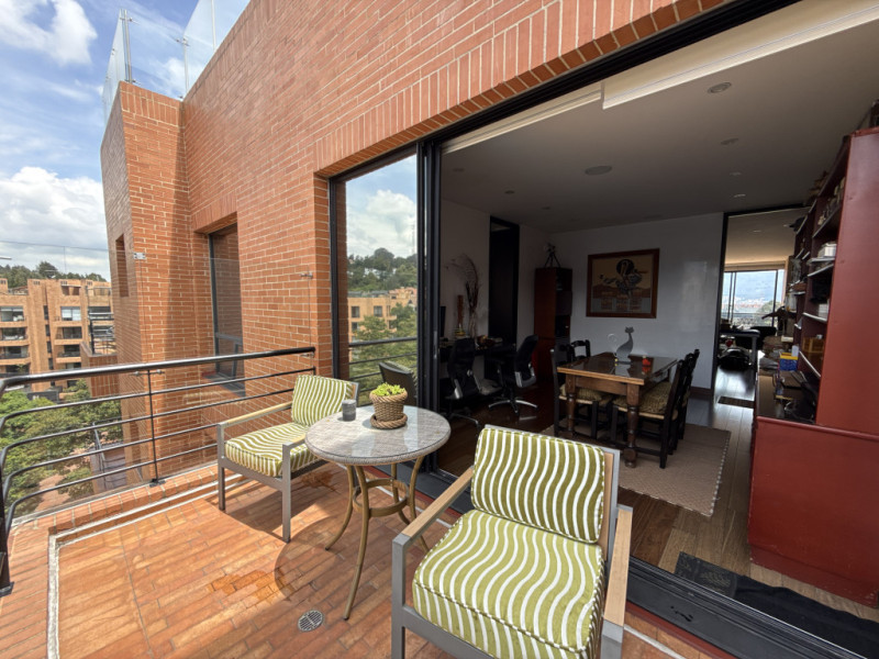 Apartamento en venta en Gratamira, Bogotá · foto 8 de 24