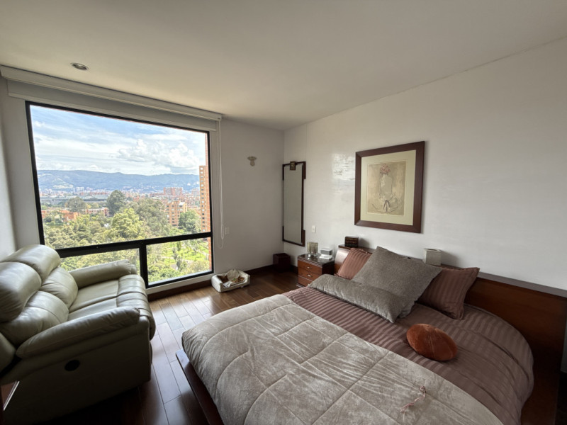 Apartamento en venta en Gratamira, Bogotá · foto 17 de 24