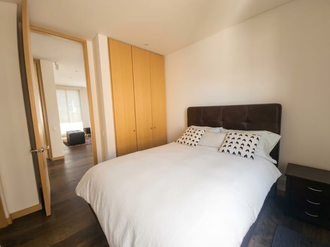 Apartamento de 2 alcobas en venta en El Virrey, Bogotá, 178 m² · foto 10 de 18