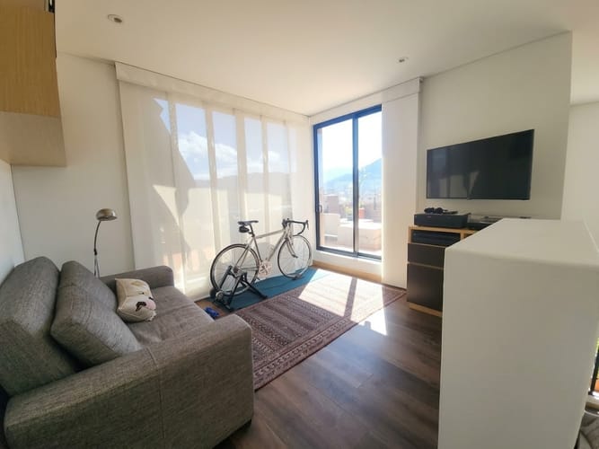 Apartamento de 2 alcobas en venta en El Virrey, Bogotá, 178 m² · foto 13 de 18