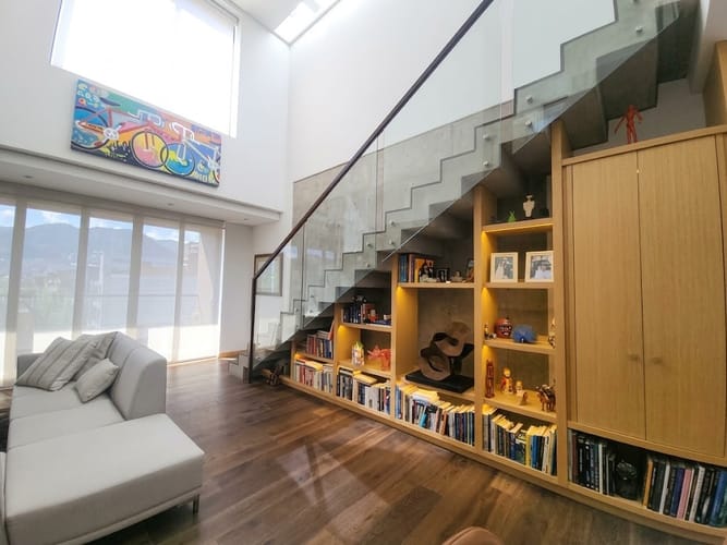 Apartamento de 2 alcobas en venta en El Virrey, Bogotá, 178 m² · foto 4 de 18