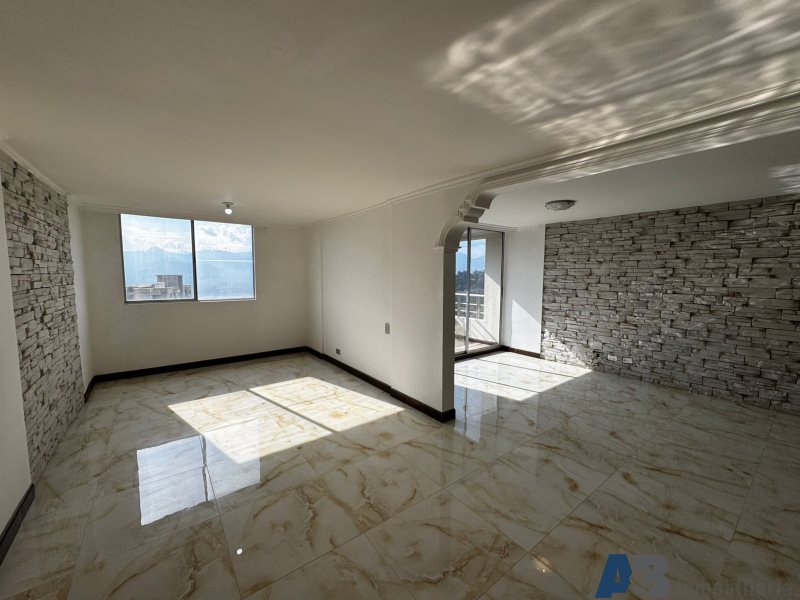 Apartamento en arriendo en El Poblado, Medellín · foto 8 de 24