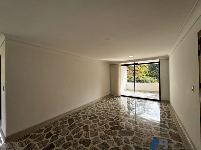 Apartamento de 4 alcobas en venta en El Poblado, Medellín, 145 m² · foto 11 de 21