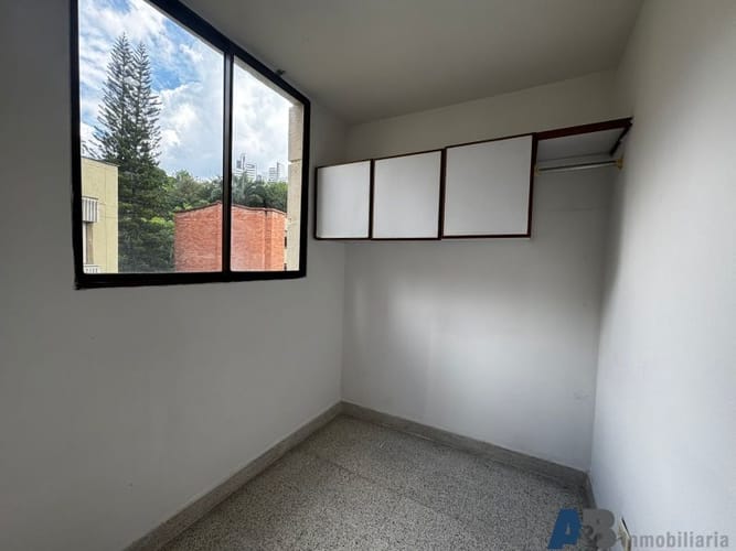 Apartamento de 4 alcobas en venta en El Poblado, Medellín, 145 m² · foto 17 de 21