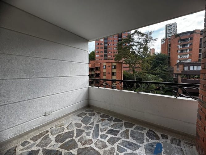 Apartamento de 4 alcobas en venta en El Poblado, Medellín, 145 m² · foto 18 de 21