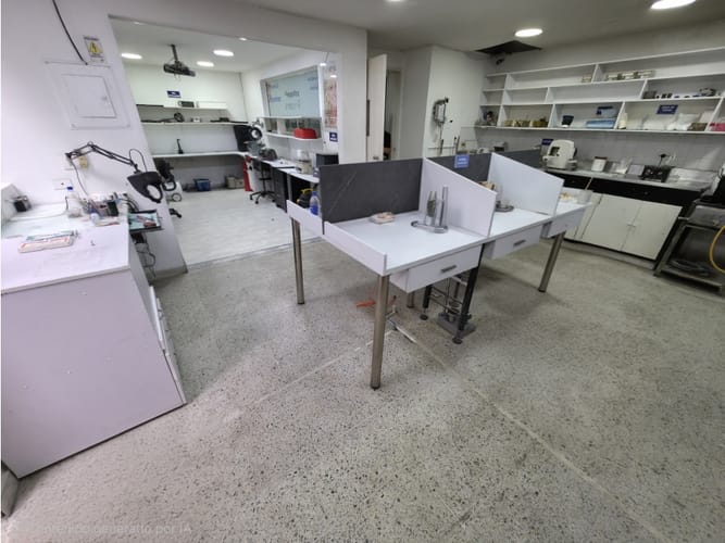 Local en venta en Villa Nueva, Medellín, 270 m² · foto 7 de 24
