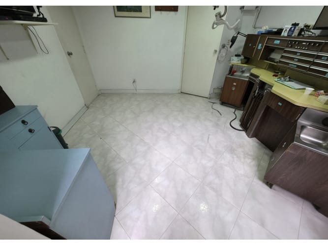 Local en venta en Villa Nueva, Medellín, 270 m² · foto 14 de 24