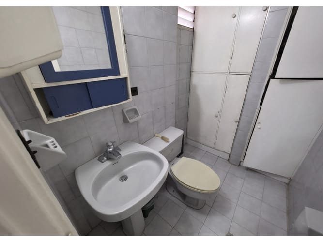 Local en venta en Villa Nueva, Medellín, 270 m² · foto 20 de 24